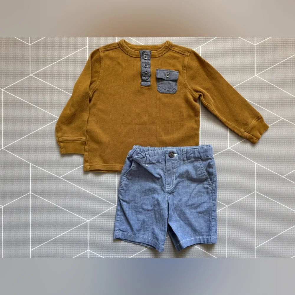 Old Navy|Baby boy/toddler Kids set,Mustard Long Sleeve Top w Chambray Shorts•5T